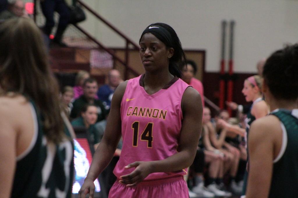 Women’s basketball loses to IUP, 75-70