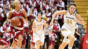 Women’s basketball drops preseason game at Indiana University Monday