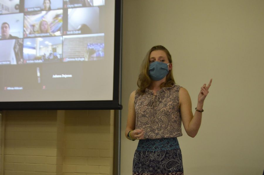 Alicia Fenton, junior physical therapy major, speaks to a those in attendance at Thursday’s Speaking to Suicide panel. The panel, held both in person and on Zoom, focused on the importance of mental health and seeking help.